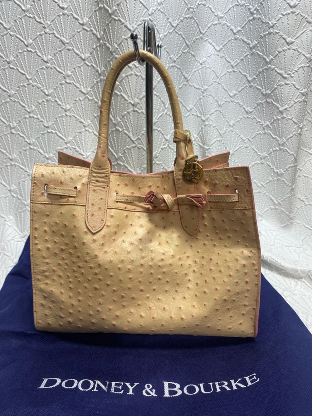 Dooney & Bourke Peach/Coral Ostrich-Texture Tote with Pink Trim Leather Vintage